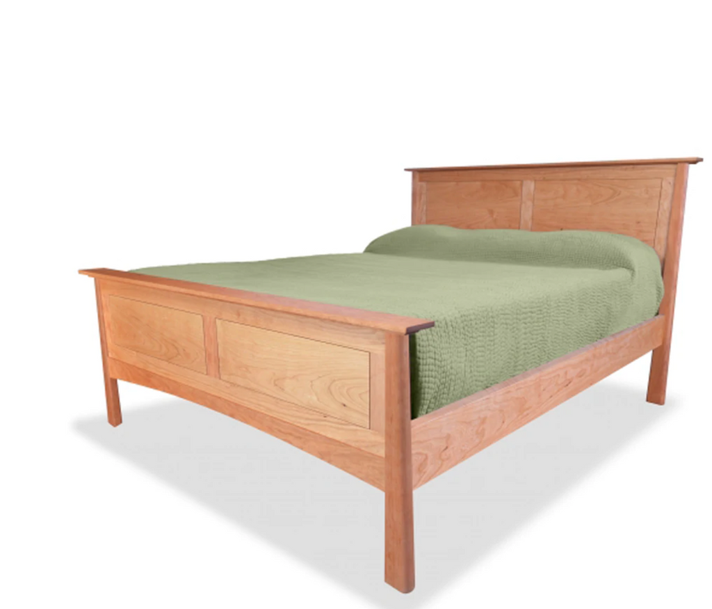 Maple Corner Harvestmoon Panel Bed