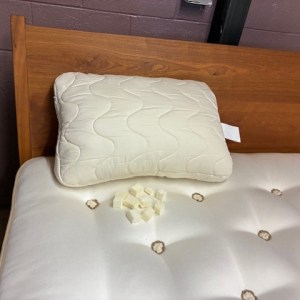 Natural latex Cube Pillow