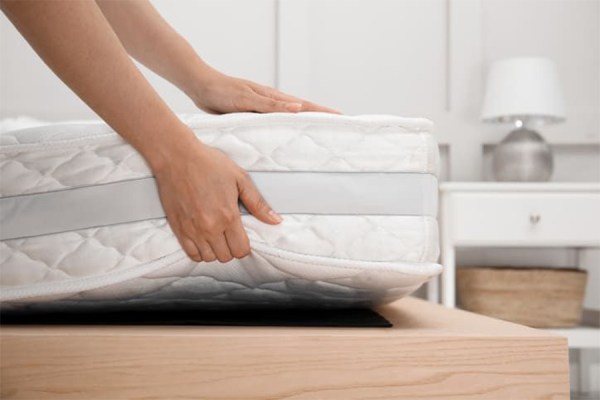 mattress-flip